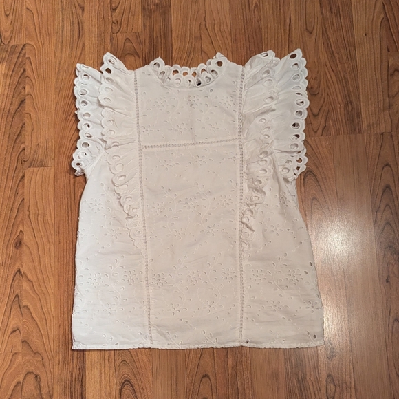 Express Tops - NWOT Express Eyelet Ruffle Sleeve Top in White, Size Small